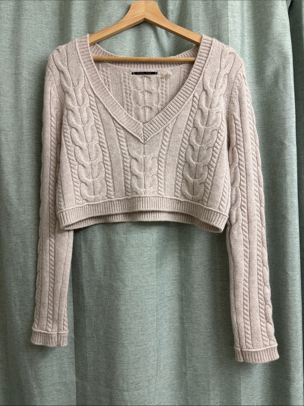 NWOT Brazeau Tricot Designer 100% Cashmere Cabled Cropped V Neck Sweater Size 2